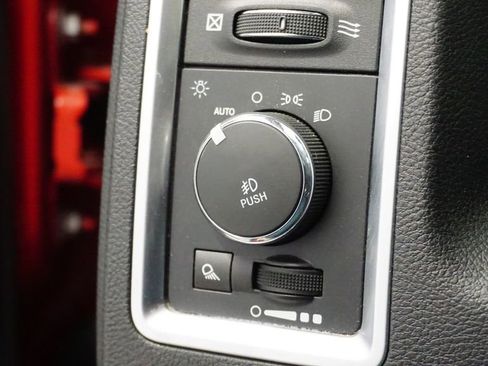 Used 2017 RAM 1500 Big Horn image 30