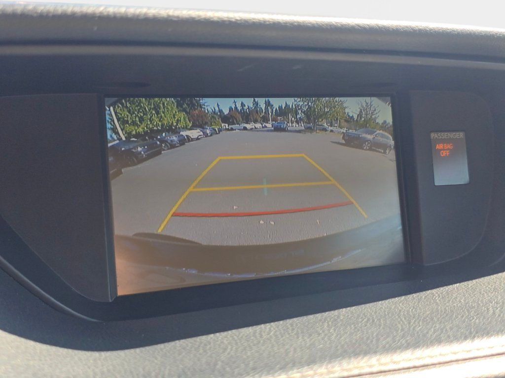 Used 2015 Lexus ES 300h w/ Navigation System Package FWD image 25