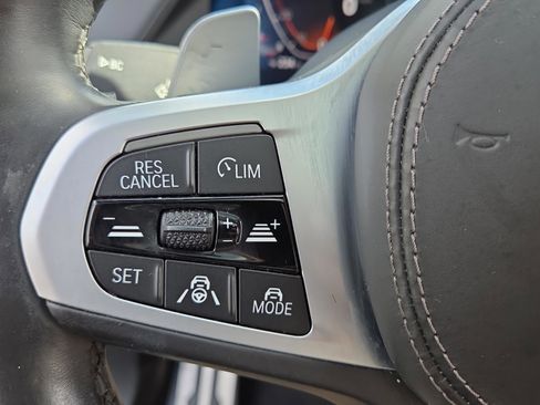 Used 2021 BMW X5 xDrive40i w/ M Sport Package image 29