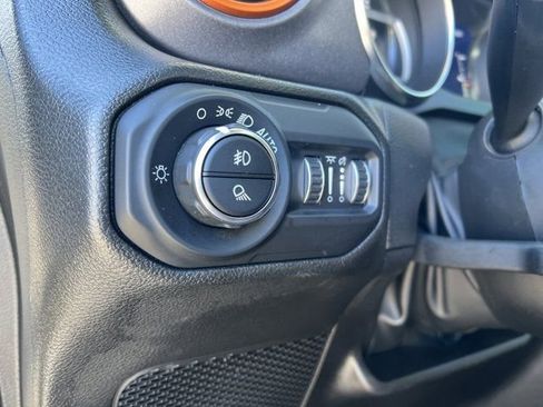 Certified 2022 Jeep Gladiator Mojave w/ LED Lighting Group image 36