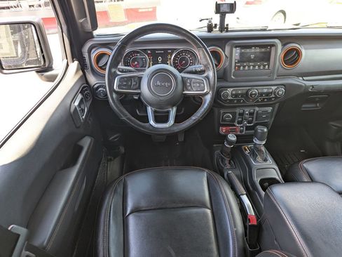 Used 2021 Jeep Gladiator Mojave w/ Cold Weather Group AWD/4WD image 26