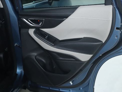 Used 2023 Subaru Forester Limited image 35