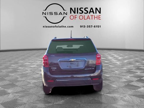 Used 2016 Chevrolet Equinox LTZ w/ Enhanced Convenience Package image 28