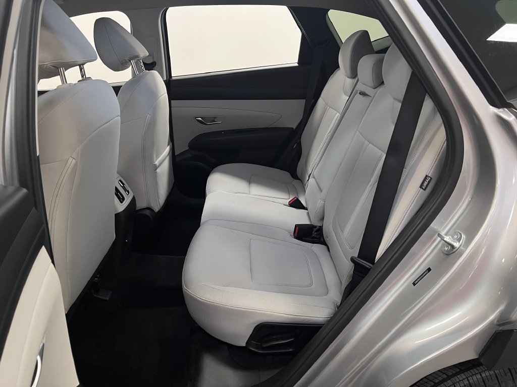 Used 2025 Hyundai Tucson SEL FWD image 25