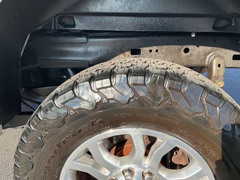 Used 2016 RAM 2500 Laramie w/ Convenience Group image 34