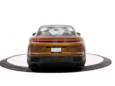 Certified 2025 Porsche Panamera Turbo image 6