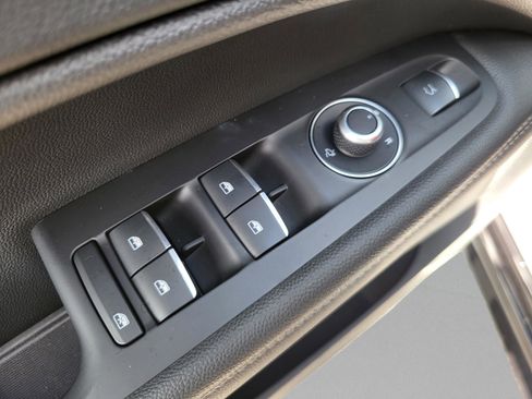 New 2026 Alfa Romeo Stelvio Sprint AWD/4WD image 29