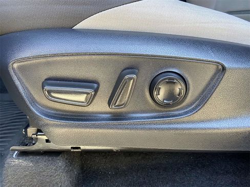 Used 2024 Toyota Tacoma TRD Sport image 14