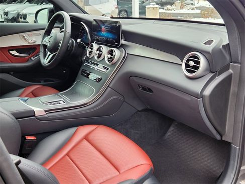 Used 2021 Mercedes-Benz GLC 300 GLC 300 image 15
