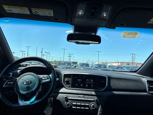 Used 2020 Kia Sportage S w/ S Sunroof Package AWD/4WD image 29