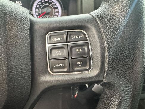 Used 2016 RAM 1500 Classic SLT w/ Protection Group AWD/4WD image 12