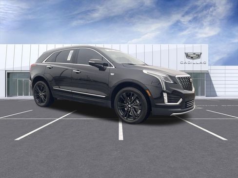 Certified 2024 Cadillac XT5 Premium Luxury image 2