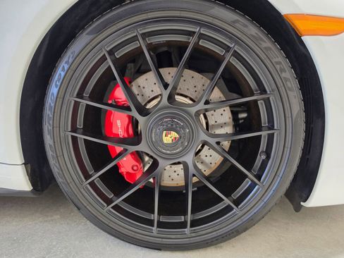 Used 2019 Porsche 911 Carrera 4 GTS image 47