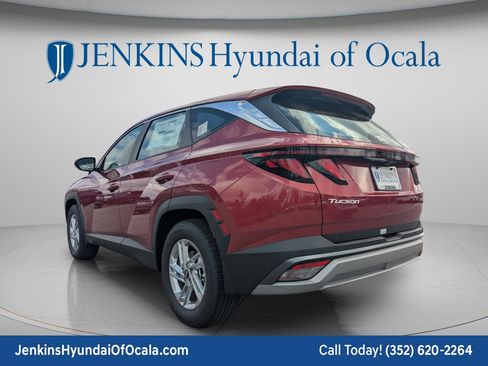 New 2026 Hyundai Tucson SE image 6