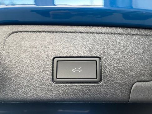 New 2025 Volkswagen Atlas Cross Sport SEL Premium R-Line image 23