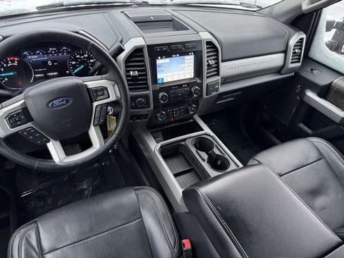 Used 2019 Ford F350 Lariat w/ Chrome Package image 6