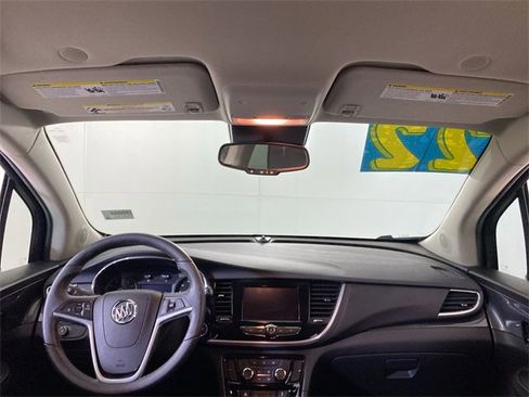 Used 2022 Buick Encore Preferred w/ Safety Package image 33