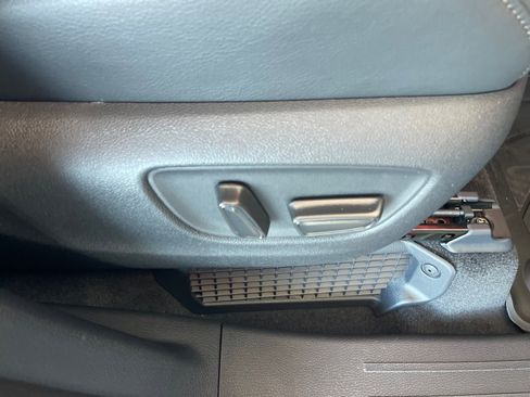 New 2026 Toyota Sienna Limited image 17