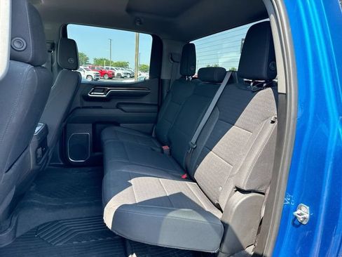 Used 2023 Chevrolet Silverado 1500 RST AWD/4WD image 23