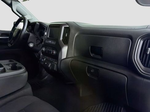 Used 2020 Chevrolet Silverado 1500 Custom w/ Custom Value Package RWD image 28