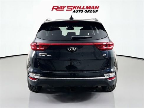 Used 2021 Kia Sportage EX w/ EX Technology Package image 6