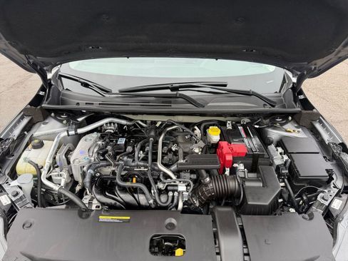 Used 2025 Nissan Sentra SV image 30