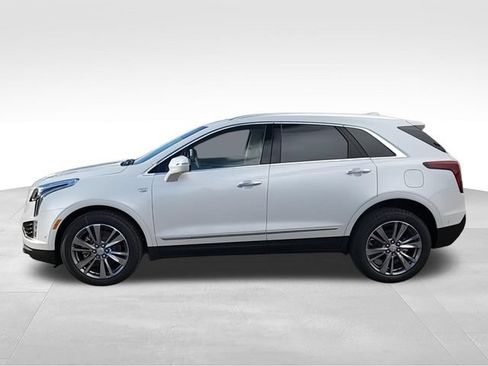 New 2026 Cadillac XT5 Premium Luxury w/ Driver Assist Package AWD/4WD image 5