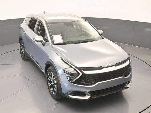 Used 2025 Kia Sportage EX FWD image 54