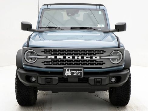 Used 2023 Ford Bronco Badlands w/ Sasquatch Package image 5