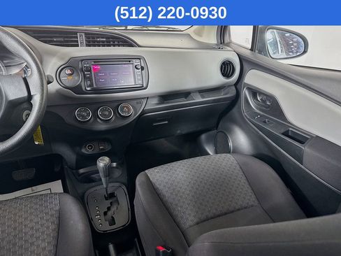 Used 2016 Toyota Yaris L image 26