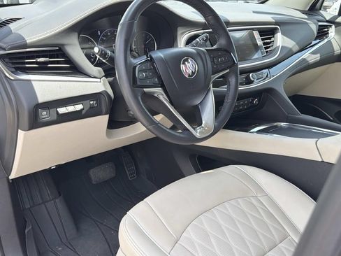 Used 2023 Buick Enclave Avenir FWD image 12