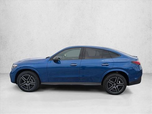 Certified 2025 Mercedes-Benz GLC 300 4MATIC image 9