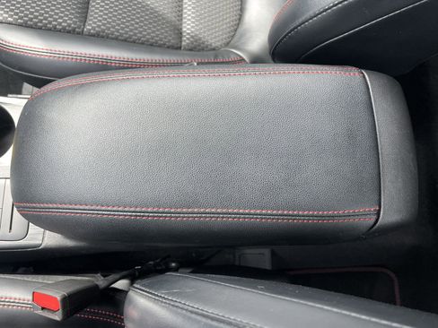 Used 2023 Ford Escape ST-Line image 14