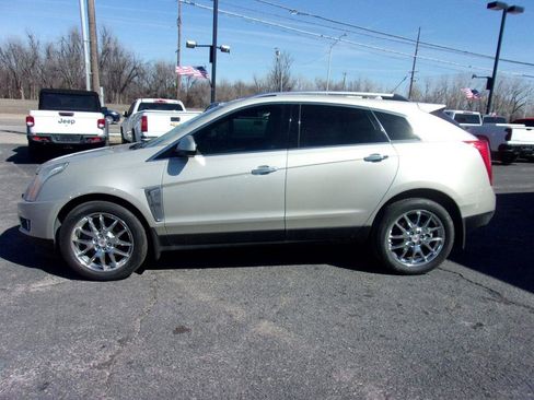 Used 2015 Cadillac SRX Premium image 2
