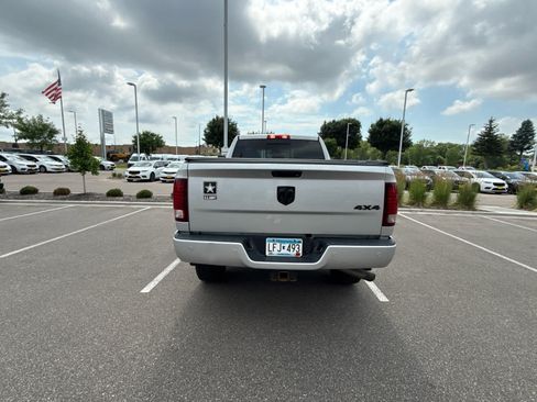 Used 2018 RAM 2500 Laramie w/ Sport Appearance Group AWD/4WD image 4