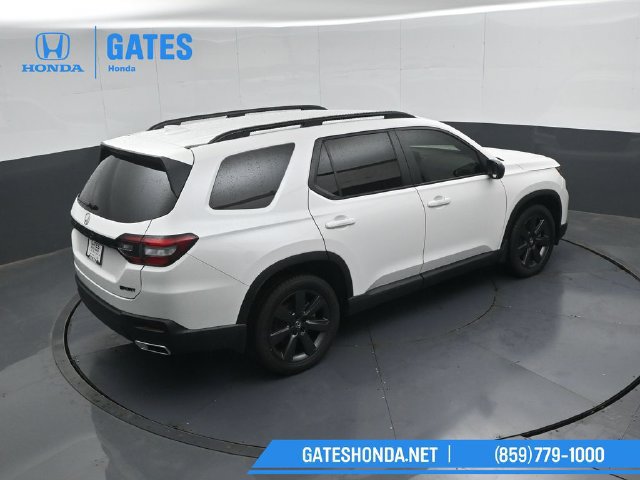 Certified 2025 Honda Pilot Sport image 45