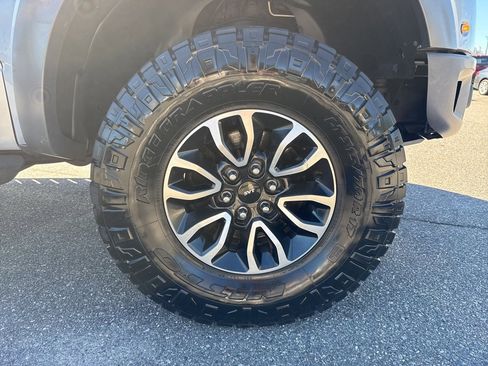 Used 2014 Ford F150 Raptor w/ Equipment Group 801A Luxury image 24