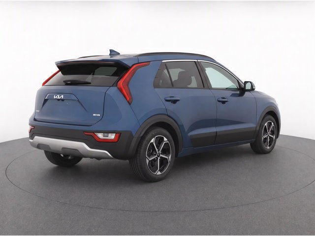 Used 2025 Kia Niro EX FWD image 5