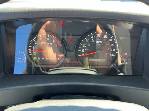 New 2024 Chevrolet Low Cab Forward image 15