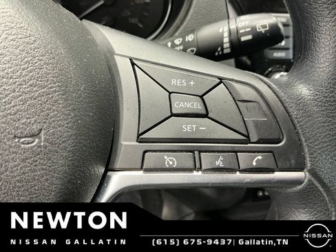 Used 2020 Nissan Rogue Sport S FWD image 25