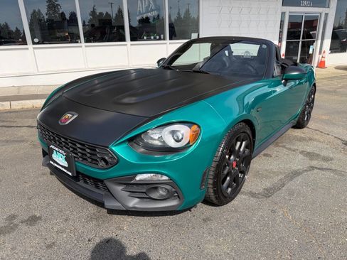Used 2017 FIAT 124 Spider Abarth RWD image 1