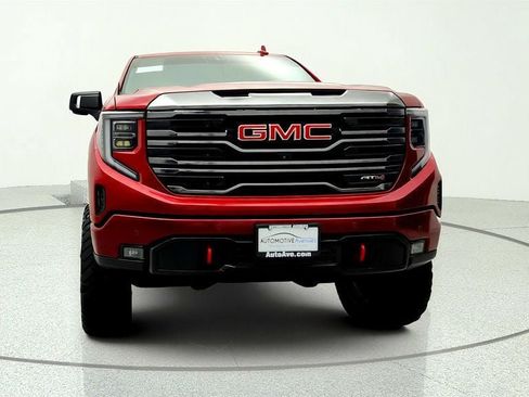 Used 2022 GMC Sierra 1500 AT4 w/ AT4 Premium Package AWD/4WD image 2