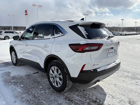 Used 2024 Ford Escape Active w/ Tech Pack #1 image 3