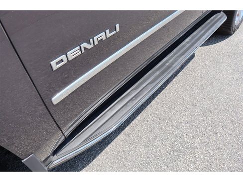Used 2016 GMC Yukon Denali w/ Open Road Package AWD/4WD image 50