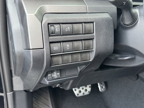 New 2025 Toyota Tacoma TRD Sport image 17