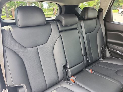 Used 2023 Hyundai Santa Fe Limited AWD/4WD image 9