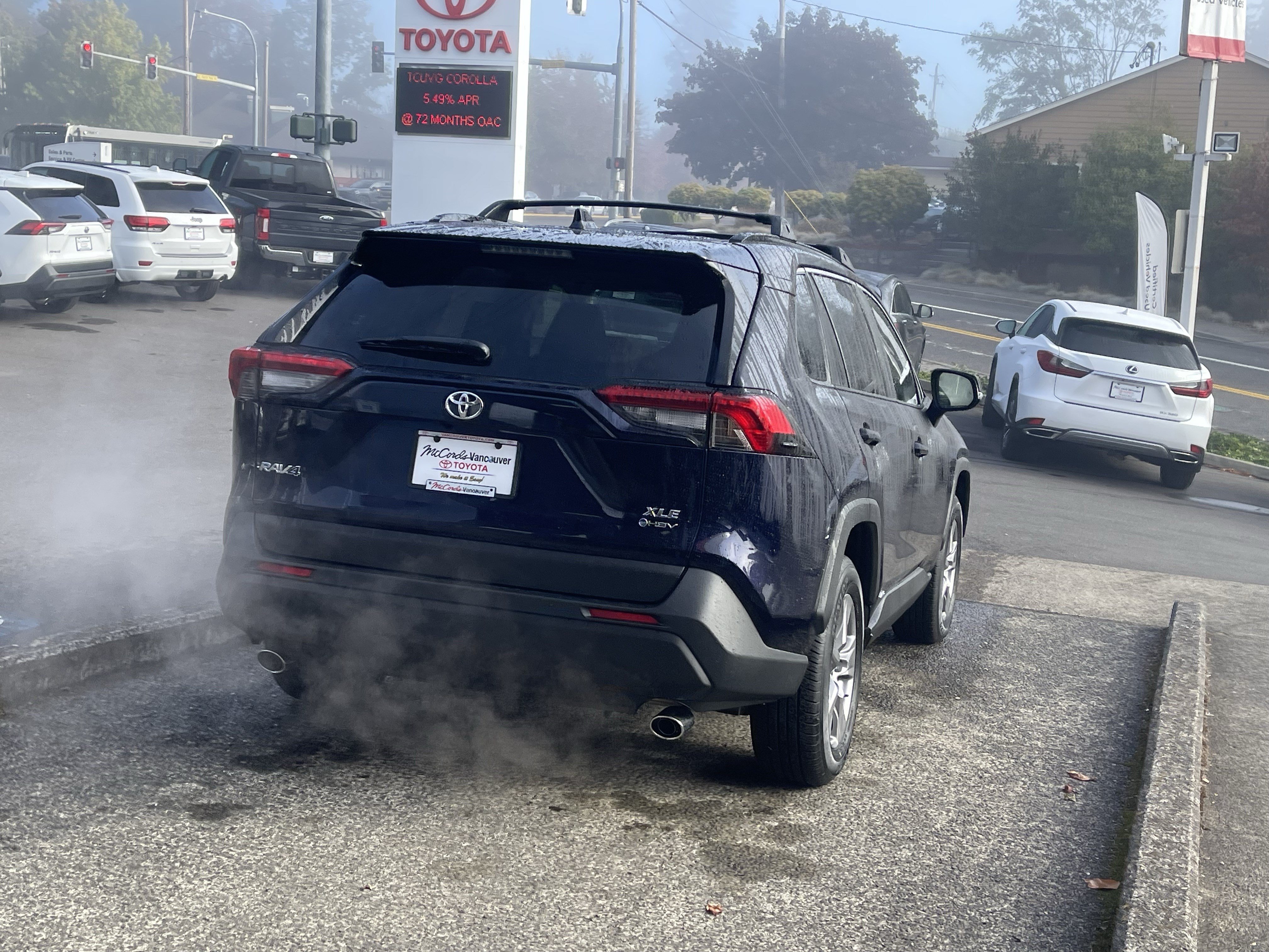 Certified 2025 Toyota RAV4 XLE w/ Convenience Package AWD/4WD image 6