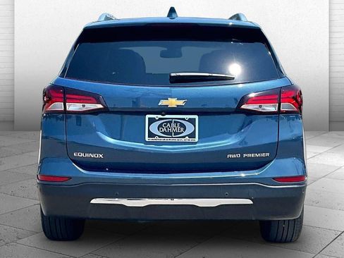 Used 2024 Chevrolet Equinox Premier AWD/4WD image 3