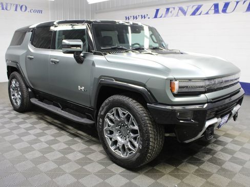 Used 2024 GMC Hummer EV 3X AWD/4WD image 3