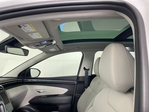 Certified 2024 Hyundai Tucson SEL AWD/4WD image 11